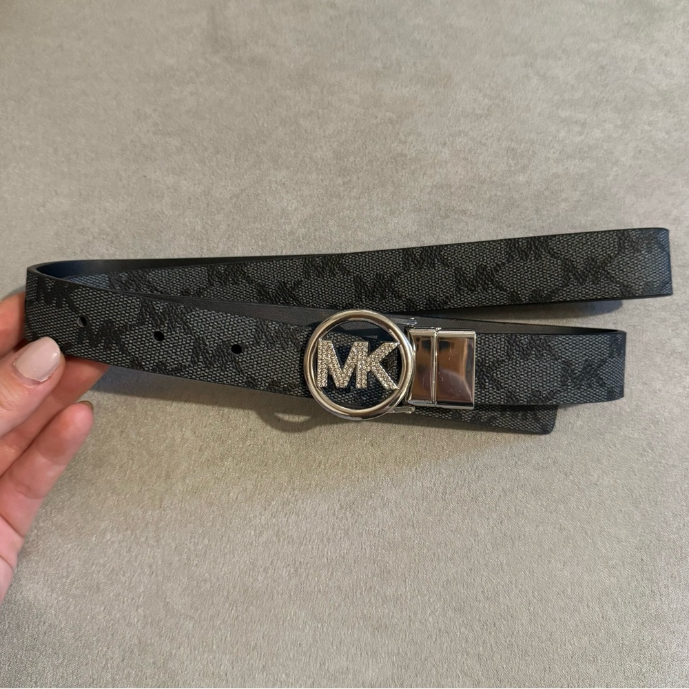 NWOT Women’s Michael Kors Belt with Rhinestone Detail